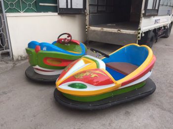 Xe điện đụng TT01